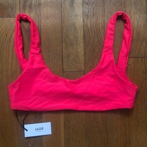 Jade Swim Rounded Edges Top- NWT